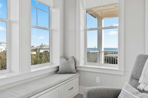 House (4 Bedrooms) | Interior - The Palmetto Blue by Avantstay Steps to Beach, Ocean Views (Panama City Beach)