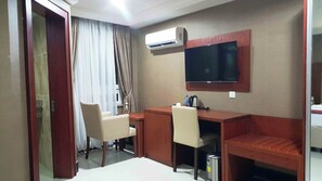 Classic Room - Royal Continental Hotels and Apartment (Abuja)