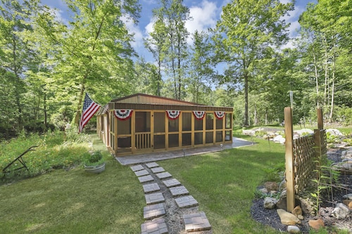 GunSmoke Themed Western Cabin
