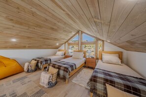 2 chambres, lit de bébé portatif, Wi-Fi, literie fournie