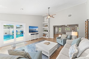 House (4 Bedrooms) | Interior - 445 Watts Way (Cocoa Beach)