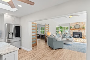 Interior detail - 445 Watts Way (Cocoa Beach)