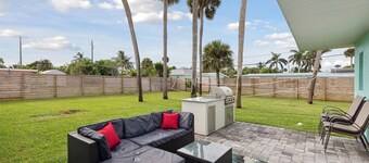 131 W Pasco Ln