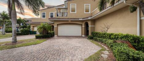 House (3 Bedrooms) | Front of property