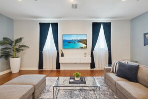 Villa (4 Bedrooms) | Innenbereich