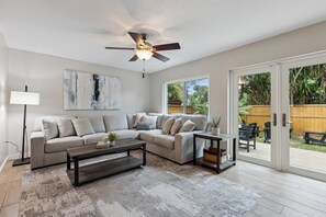 House (3 Bedrooms) | Front of property