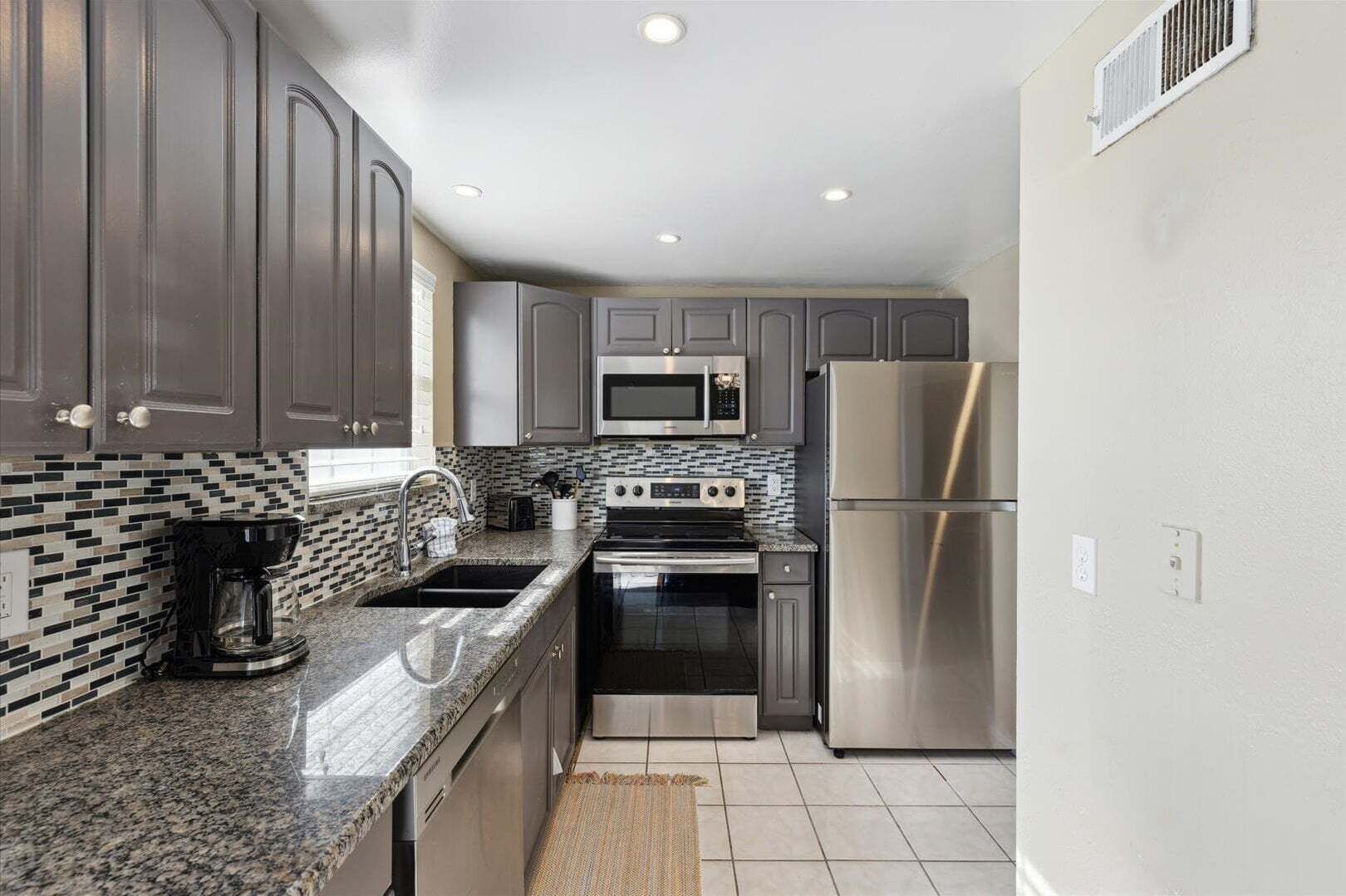 Fridge, microwave, oven, ice maker