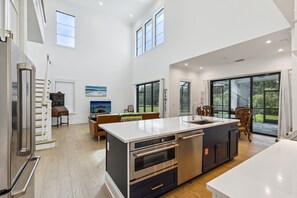 Rumah (4 Bedrooms) | Interior