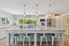 Interior - 436 Cocoa Isles Blvd (Cocoa Beach)