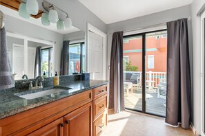 Villa (2 Bedrooms) | Interior