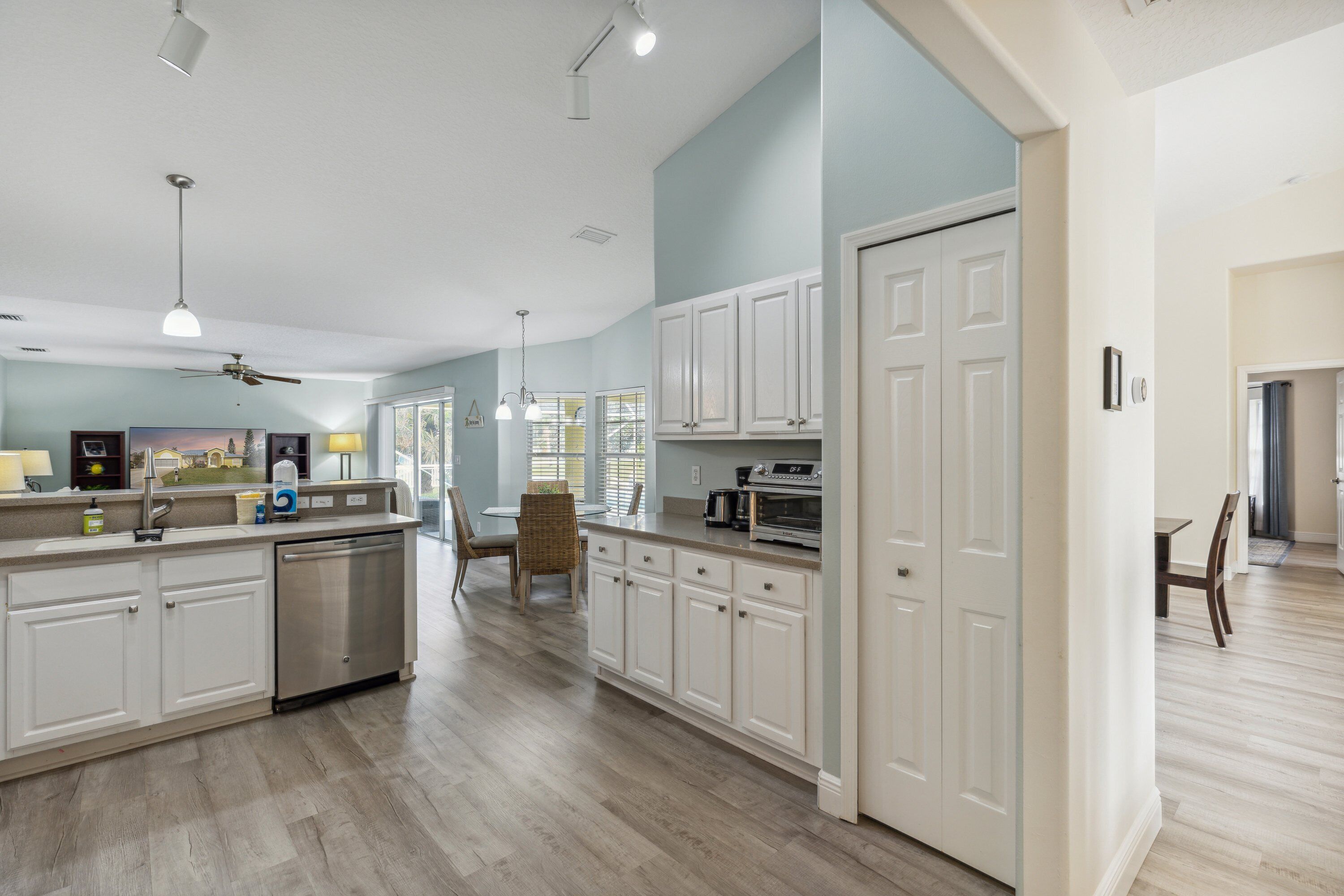 House (3 Bedrooms) | Bahagian dalam