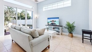 Unclassified image, 3 of 40, button - 136 Mediterranean Way (Indian Harbour Beach)