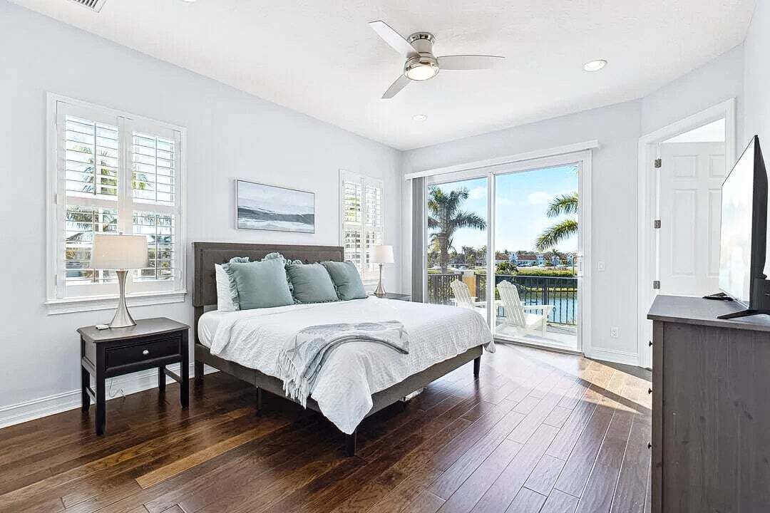 Villa (3 Bedrooms) | 3 bedrooms, iron/ironing board, bed sheets