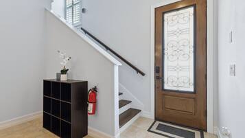 Villa (3 Bedrooms) | Interior