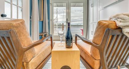 Dock, Deck & View: Lakefront Chippewa Falls Studio