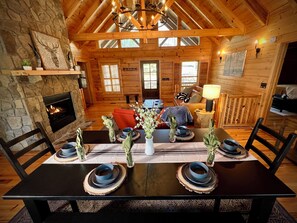 Interior - Mountain Hideaway - Hot Tub, Fire Pit, Close to Town (Ellijay)