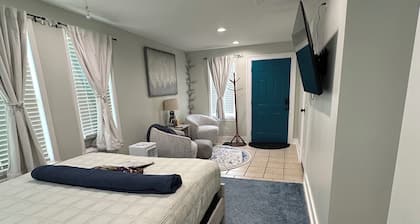 Modern Comfort at the 340 Loft -Near Gettysburg & Antiques