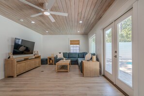 Smart TV, video games - NEW LISTING!!! QUIT 'N TIME - 5BD, LRG PRIV POOL & PATIO, WLK TO SEASIDE & BEACH (Santa Rosa Beach)