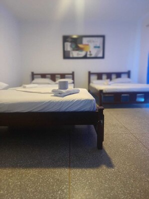 Family Twin Room | Laptop workspace, free WiFi