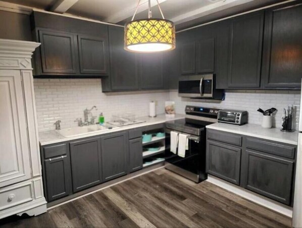 Microwave, oven, stovetop