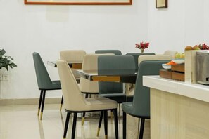 Unclassified image, 3 of 26, button - Jinjiang Inn (LinyiWanxianghui Railway Station Hotel) (Linyi)