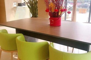 Dining - Jinjiang Inn (LinyiWanxianghui Railway Station Hotel) (Linyi)