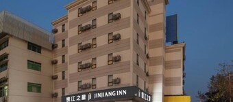 Jinjiang Inn (LinyiWanxianghui Railway Station Hotel)