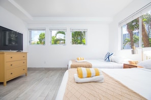 Basic-Apartment | Schreibtisch, laptopgeeigneter Arbeitsplatz, kostenloses WLAN