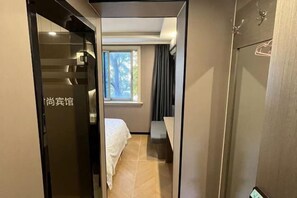 Room - Chuanying Fashion Hotel (Shanghai)