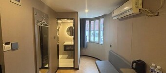 Chuanying Fashion Hotel