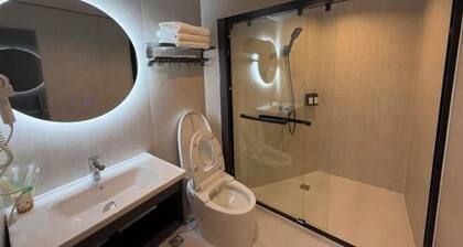 Chuanying Fashion Hotel