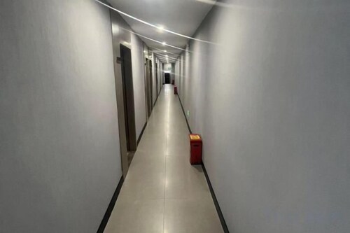 Chuanying Fashion Hotel