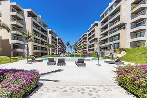 Outdoor pool - New 3 Bedroom Luxury Condo. (Cabo San Lucas)