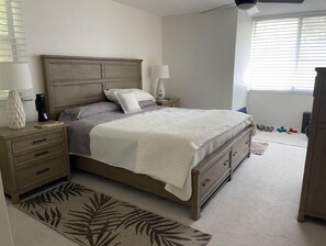 2 Schlafzimmer, Bügeleisen/Bügelbrett, WLAN, Bettwäsche