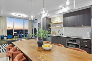 Fridge, microwave, oven, stovetop - Rainey St. Bachelorette Penthouse w/ Pool & Views (Austin)