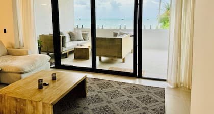 Upscale 2 bedroom beach front Villa