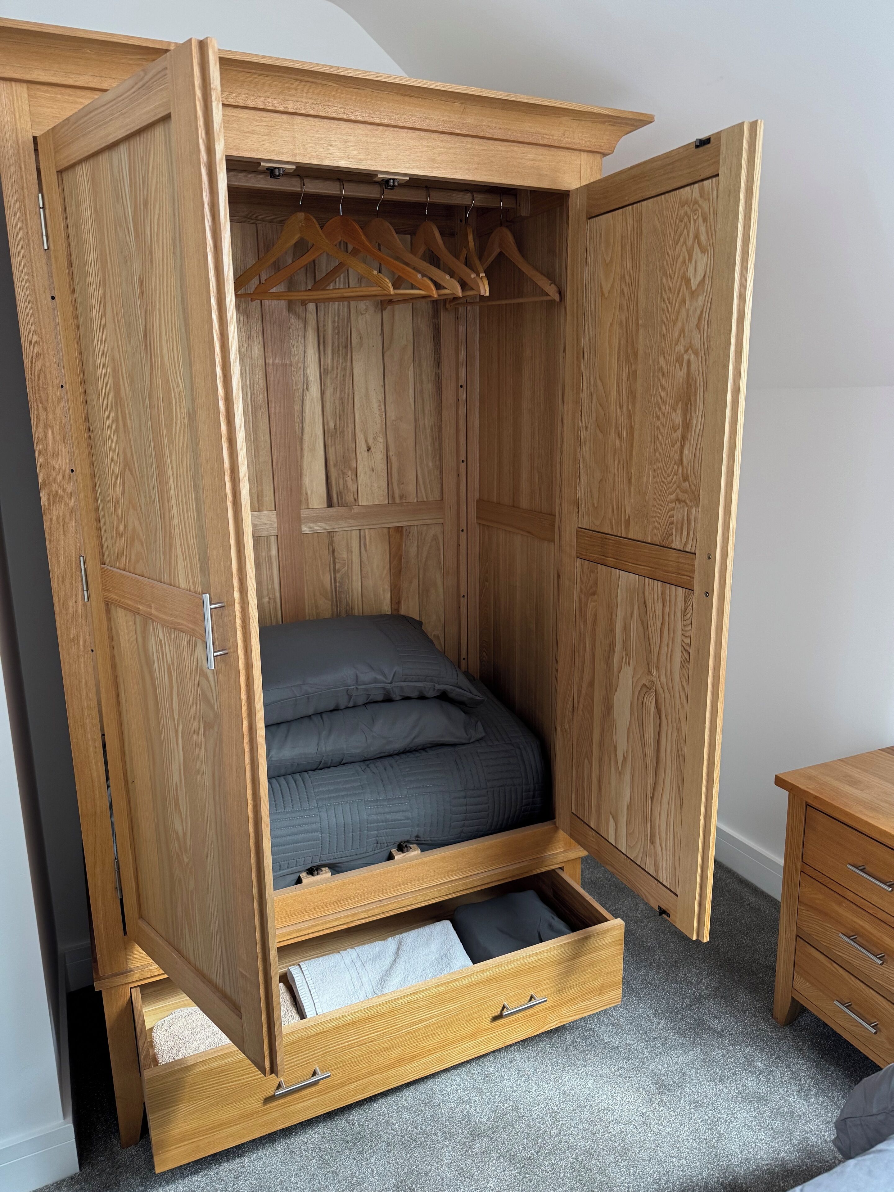 1 bedroom, free WiFi, bed sheets