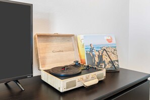 House (4 Bedrooms) | Interior - 2 Cayucan Bungalows Steps to Beach + Shared Lounge Sleeps 12 (Cayucos)