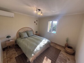 3 Schlafzimmer, Bügeleisen/Bügelbrett, Reisekinderbett, WLAN