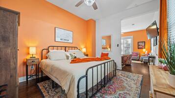 1 bedroom, iron/ironing board, WiFi, bed sheets