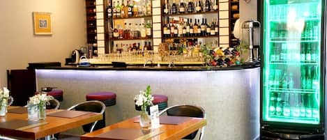 Apartment | Bar (in der Unterkunft)