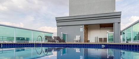 Huoneisto | Uima-allas | Ulkouima-allas