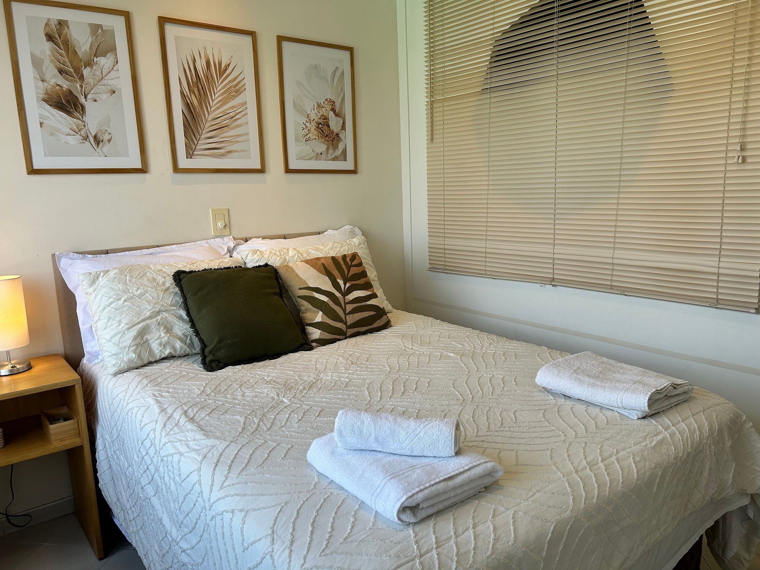Apartamento | Roupas de cama premium, edredons de pluma, Wi-Fi de cortesia
