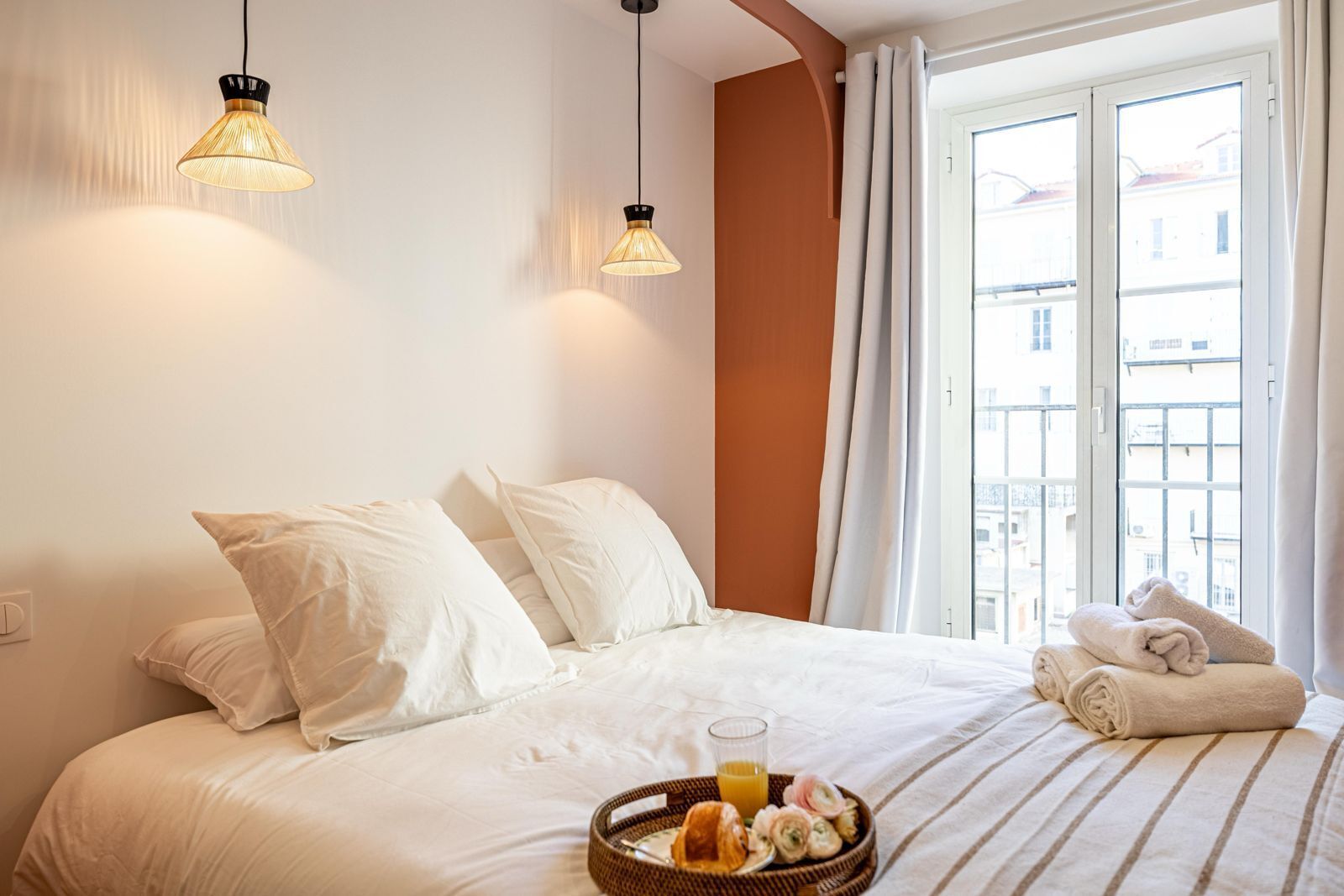 4 chambres, fer et planche à repasser, Wi-Fi, draps fournis