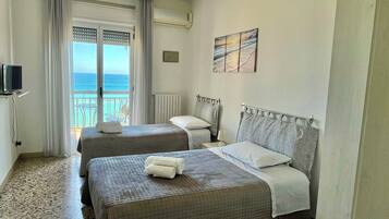 2 soverom, strykejern/-brett, wi-fi (inkludert) og sengetøy