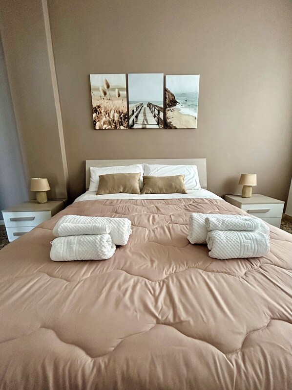 2 chambres, fer et planche à repasser, accès au Wi-Fi (inclus)