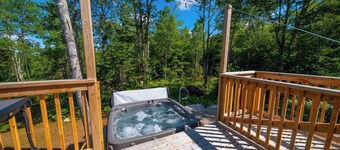Tiny home in Chester Nova Scotia. Hosted by Dordean Suites