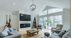 TV