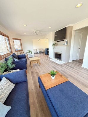 TV connectée, cheminée