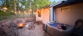Hampton House on Lake Shore Dr. Sleeps 16 - Luxe in/out